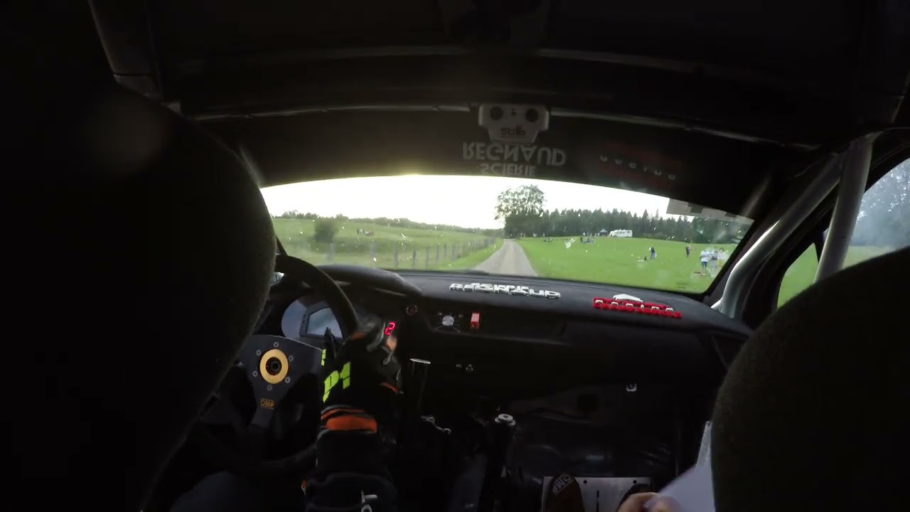 Ludovic Lanquetin avec sa DS3 f214 sur la 4ème spécial du rallye du sel 2023