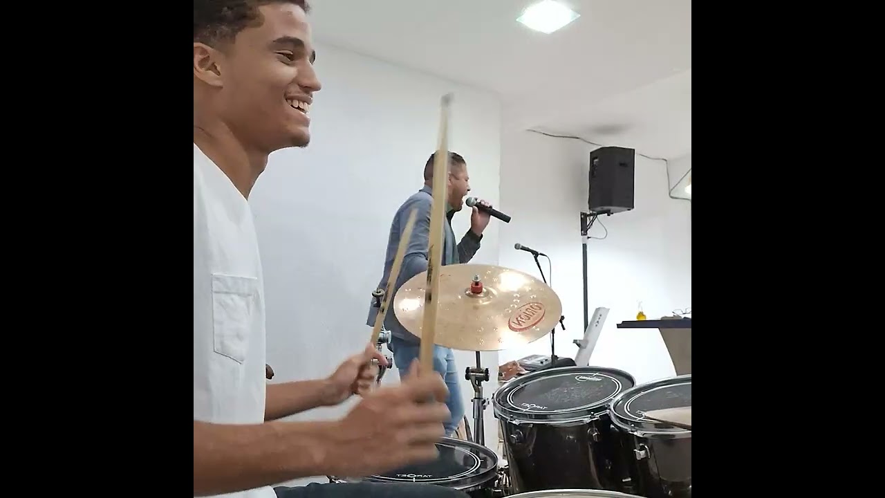 Medley diferenciado, Drumm (cover).
