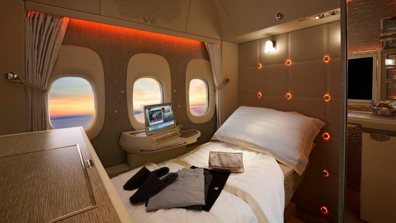 Emirates B777 PHENOMENAL new First Class Suite: a review