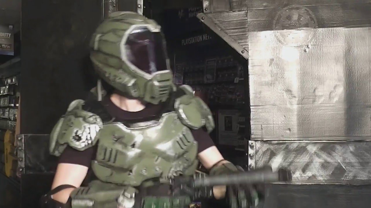 Doom Guy Cosplay