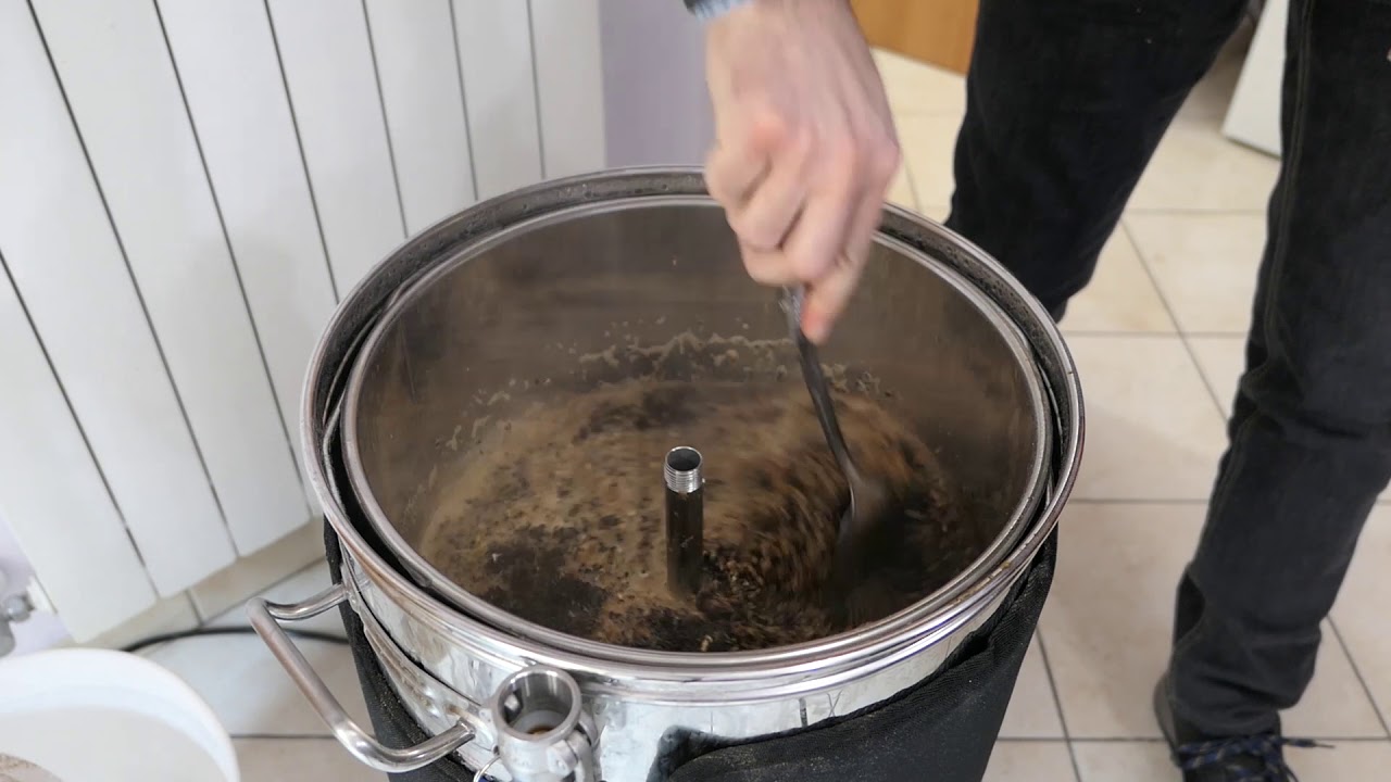 Brassiamo la BLACK CROSS! #beerkit #mrmalt #imperialstout