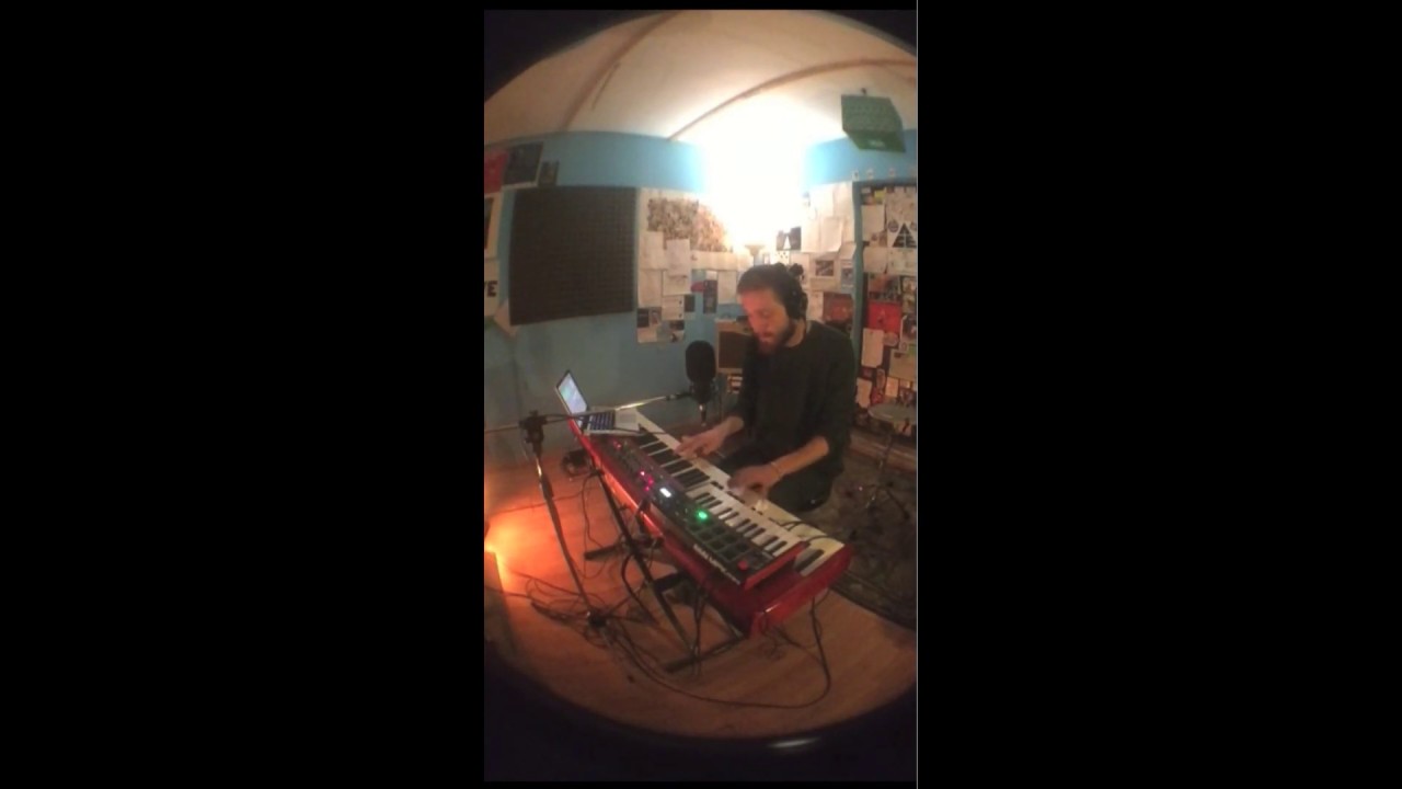 Atlante - Lamiera (live in saletta)