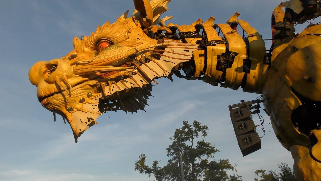 MONSTERS INVADE MY CITY!  La Machine - Ottawa - The Spirit of the Dragon-Horse, With Stolen Wings