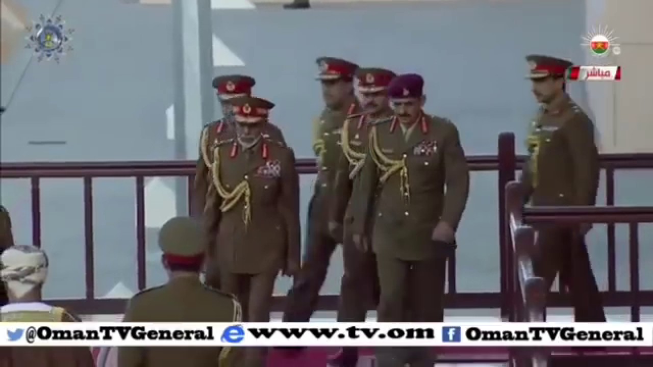 من هو الحاكم العسكري الوحيد في الخليج و صاحب أعلى رتبة 
