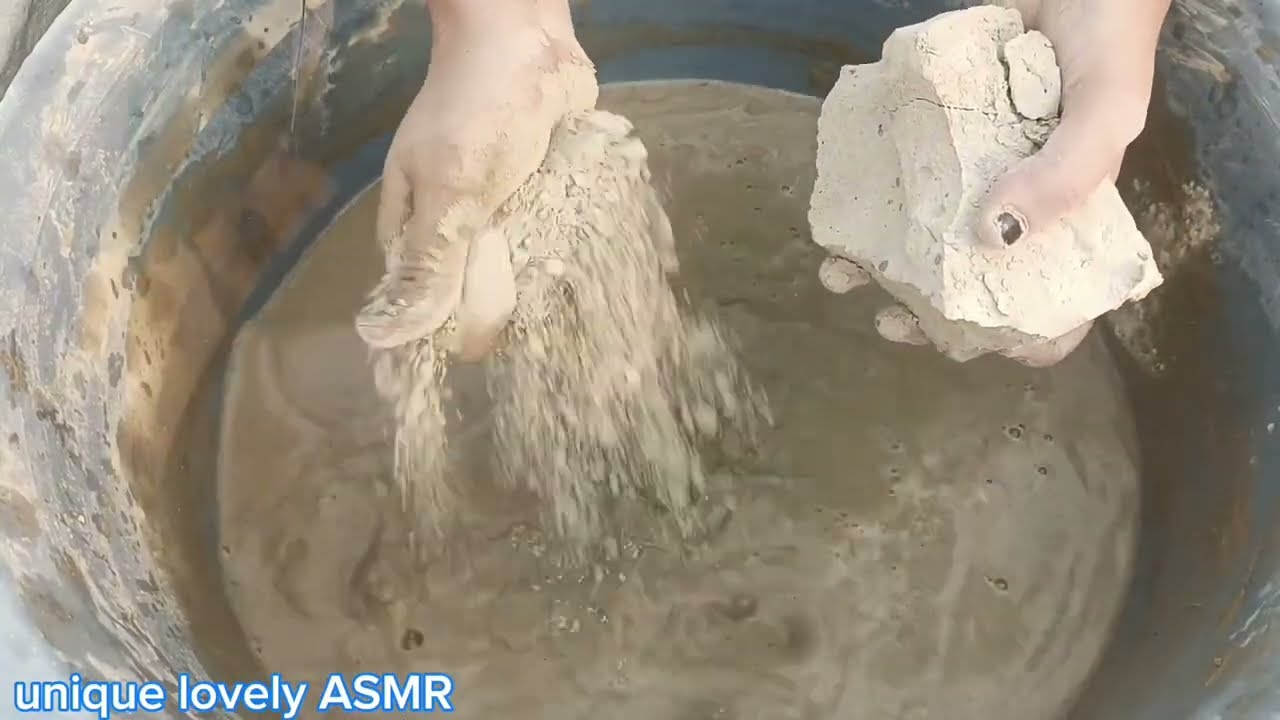 Pure mud water 💦 crumbling ASMR Oddlysatisfying #asmr #clay #mud #cement #satisfying #asmrsounds#red