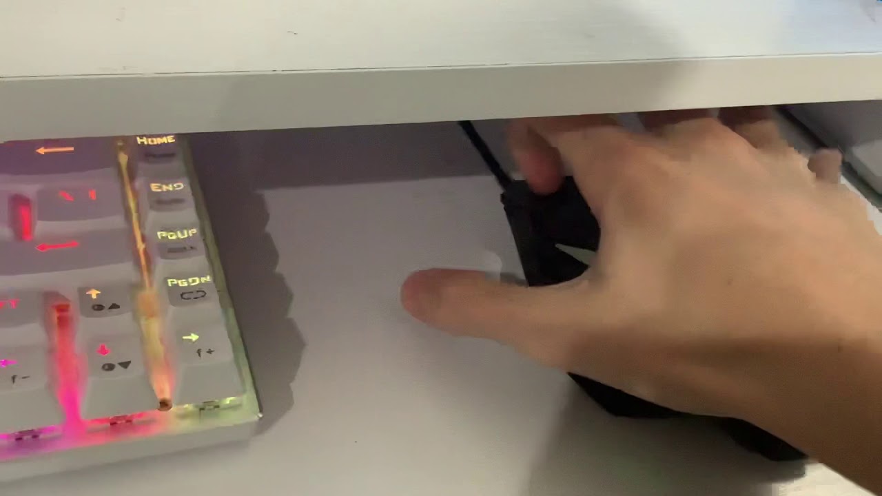 Quick clicking (19cps)