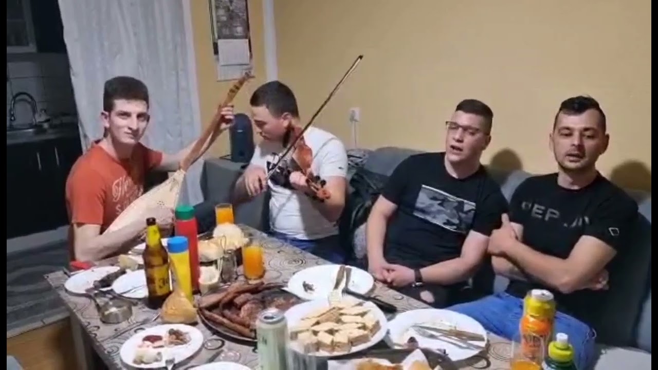 Veselo Doba - Rastanak se nama piše (Official Video)