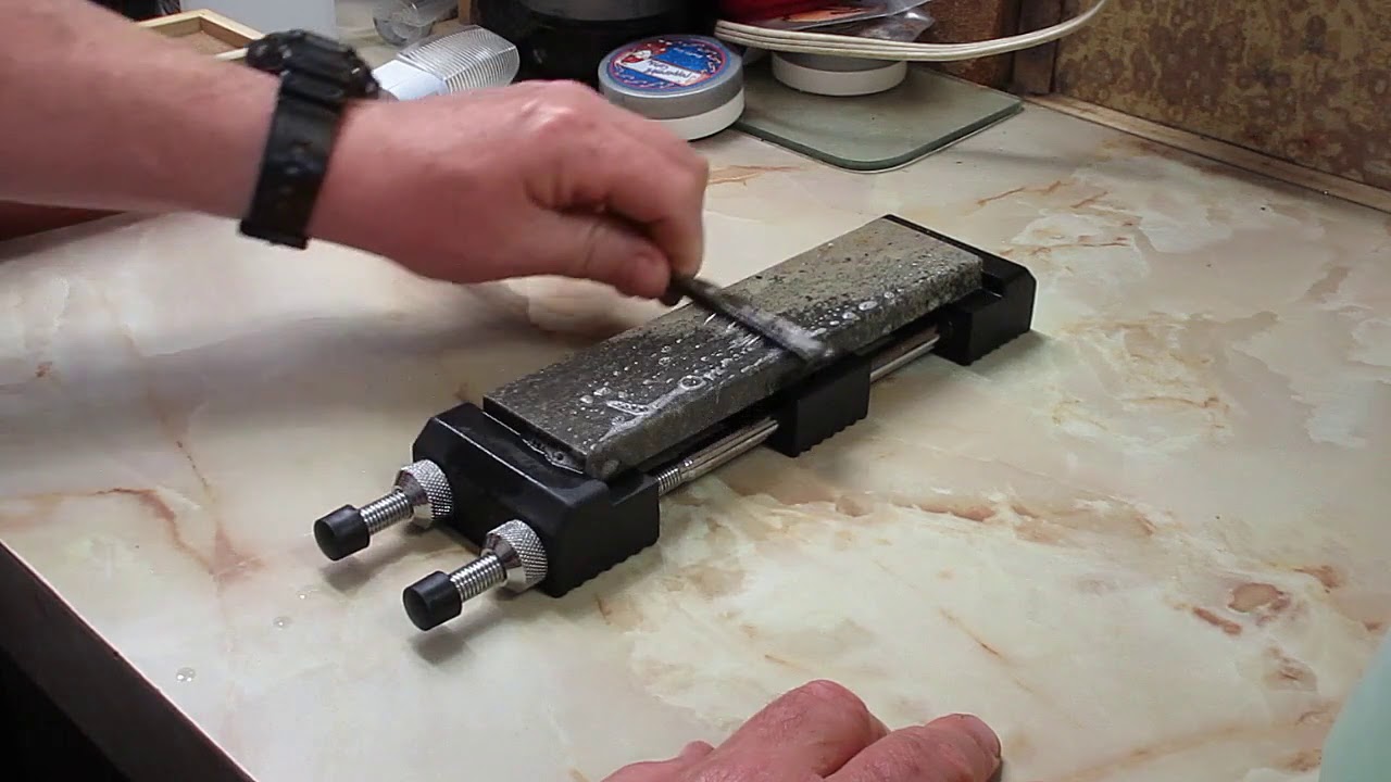 Razor Honing with Arkansas Stones Pt 1