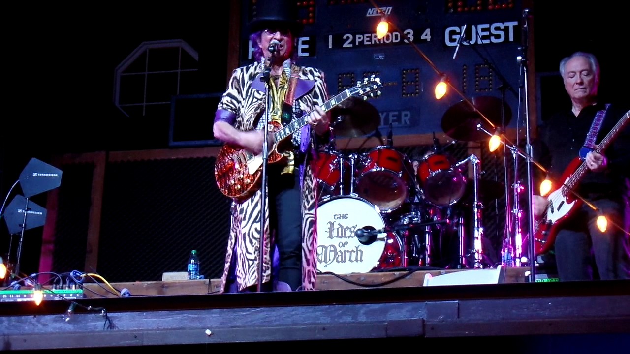 Jim Peterik & The Ides of March - Vehicle @ CD&ME