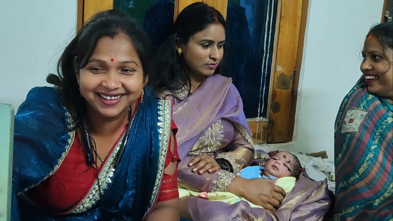 मंजू मोहिनी के बाबू का आज छठ है हुआ काजल लगाई में क्या ली