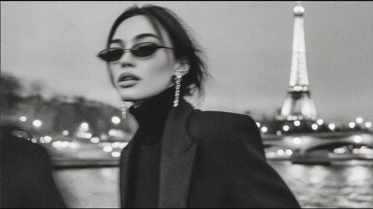 Cigarette in Paris 🎧 | French Emotional Chillout Playlist (vol.154)