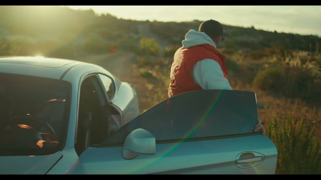 ANGUS´D - CONTRASTE