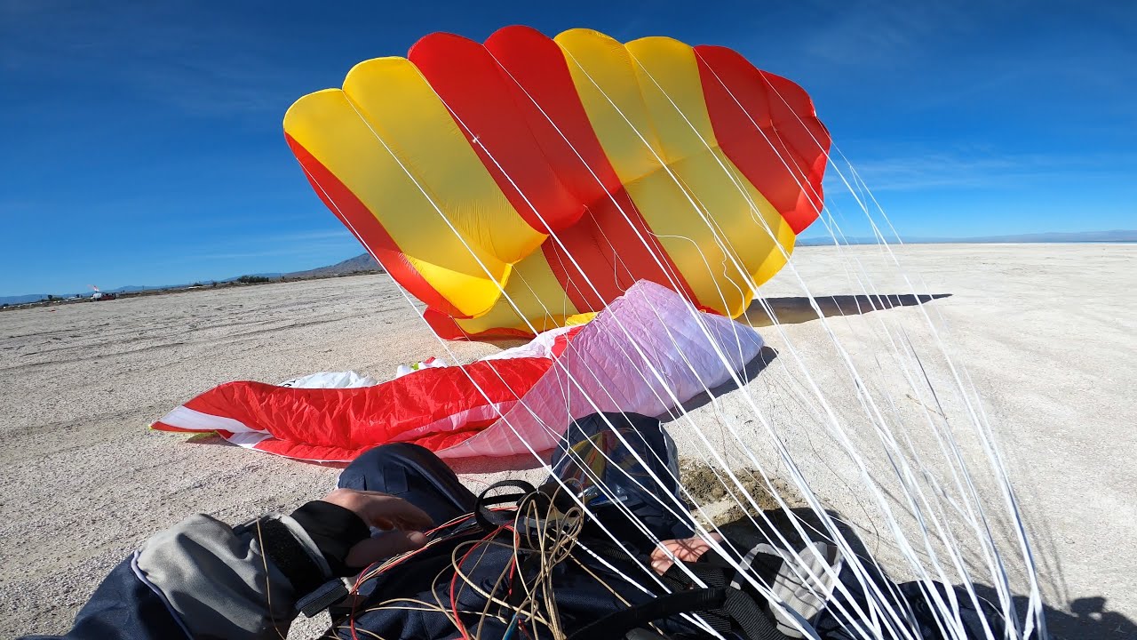 Paramotor full speed COLLAPSE and RESERVE throw!