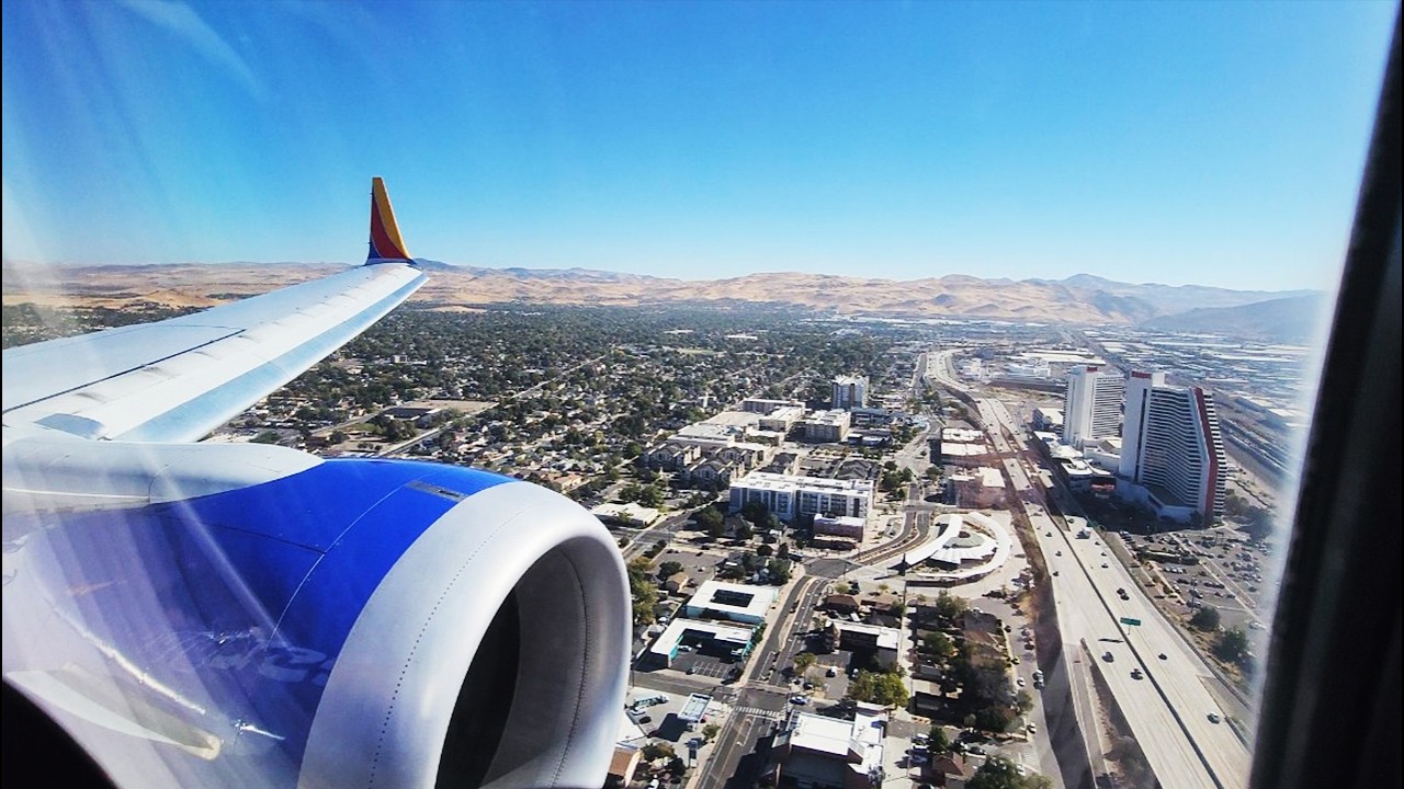 Southwest Airlines Boeing 737 MAX 8 (N8804L) Landing Reno