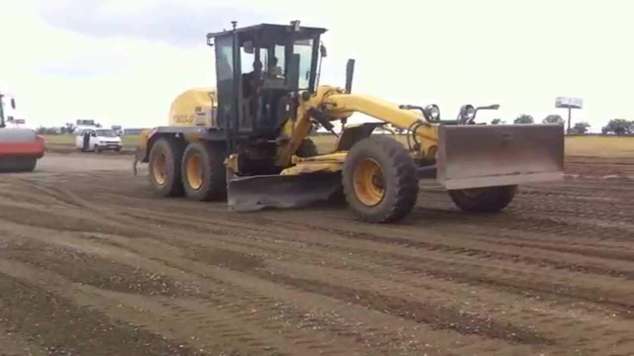 Topcon 3D-LPS vs  Topcon 3D-MC2