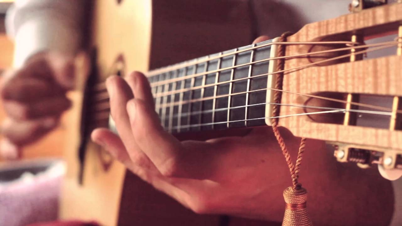 Small Giraffes | Relaxing Calming Acoustic Guitar - Meditate, Focus, Study, Think