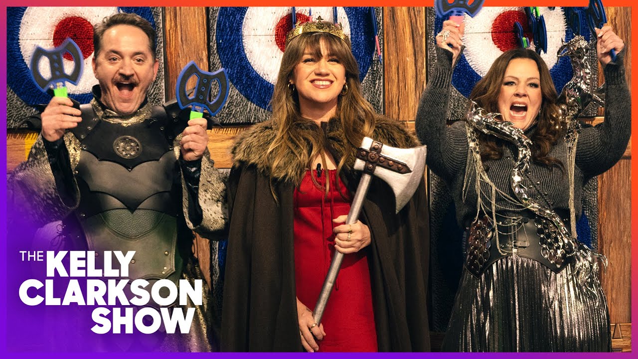 Kelly Clarkson Throws Axes With Melissa McCarthy & Ben Falcone