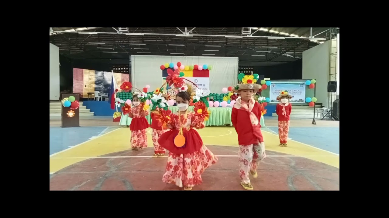 BULAKLAKAN FOLKDANCE : 1st place