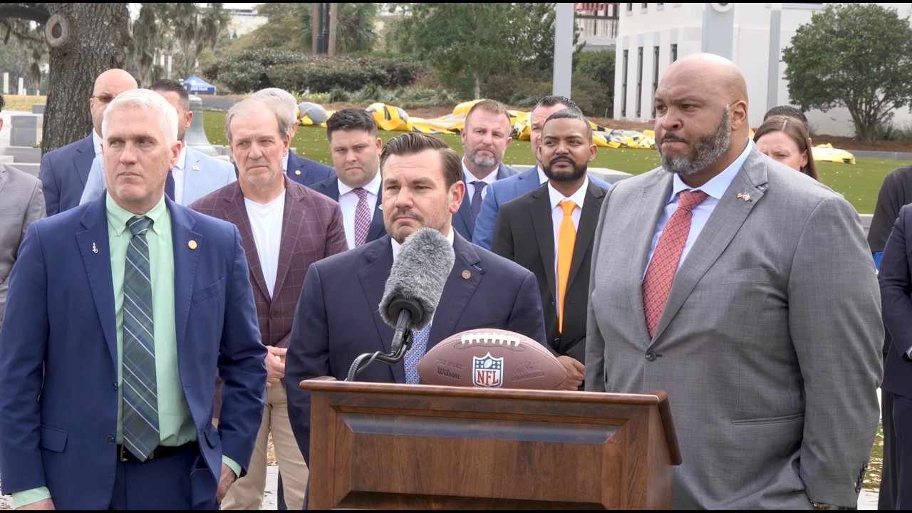 Football Coaching Pay  Press Conference - Rep. Anderson