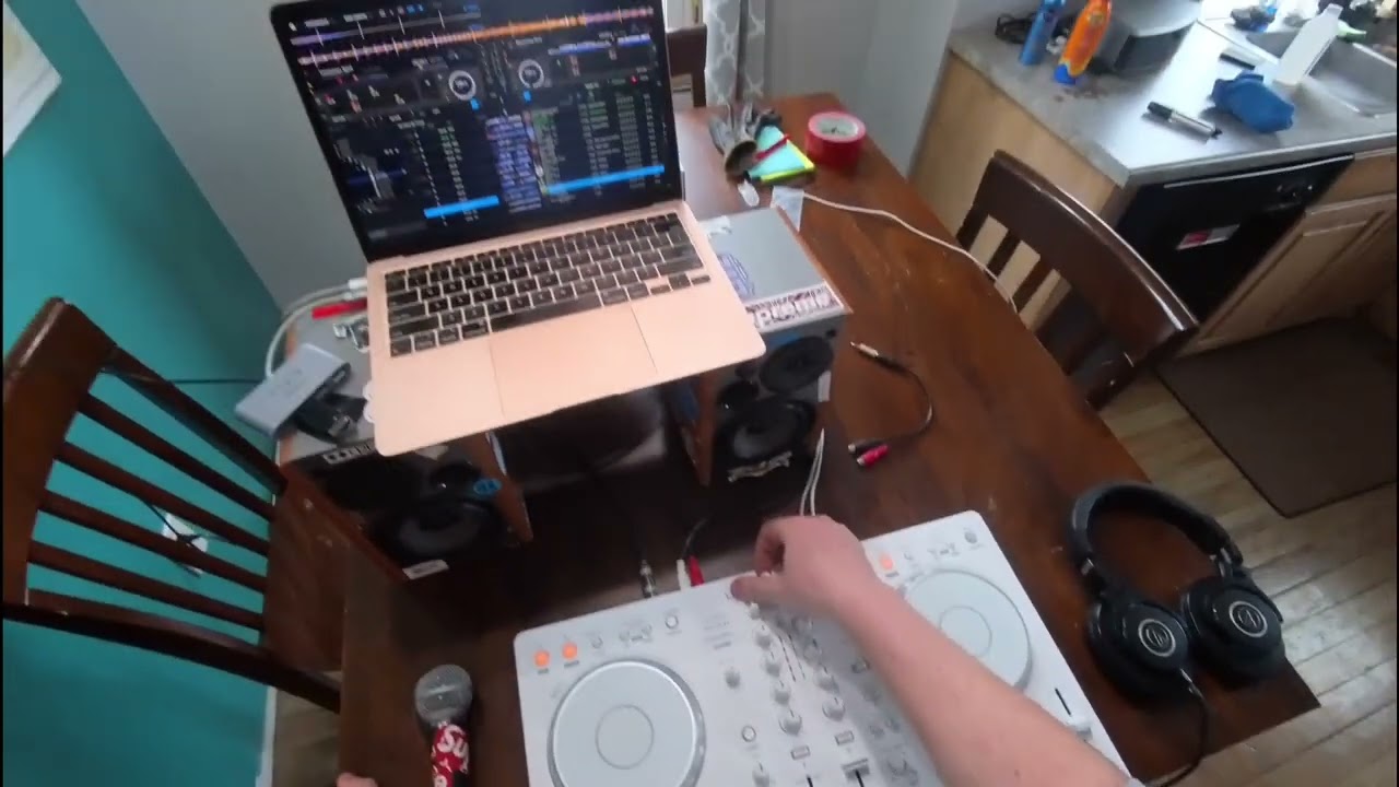 Acidd Rain Bass DJ Set - In the Kitchen