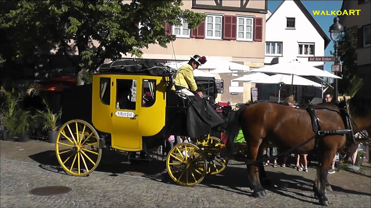 Die K&ouml;niglich W&uuml;rttembergische Postkutsche in Waldenbuch & DHL Transporter