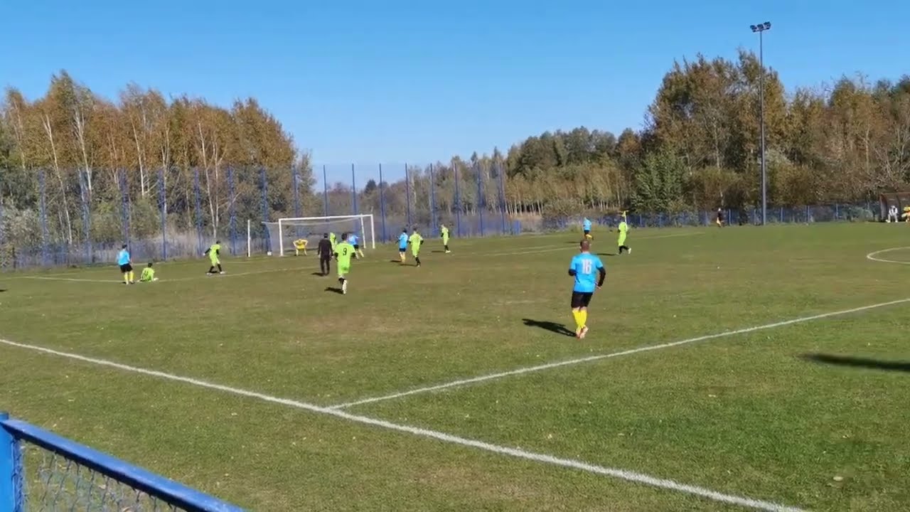 SPRINT WIERZCHOWISKA VS KS ZAKRZÓWEK - 9 KOLEJKA B-KLASY (SKRÓT MECZU)