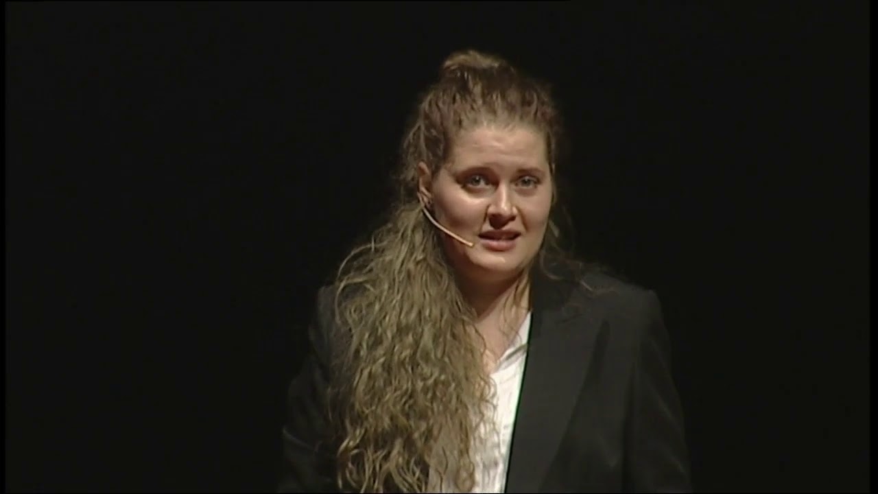 DO INSECTS HAVE PERSONALITIES? | Melinda Babits | TEDxDebrecenUniversity