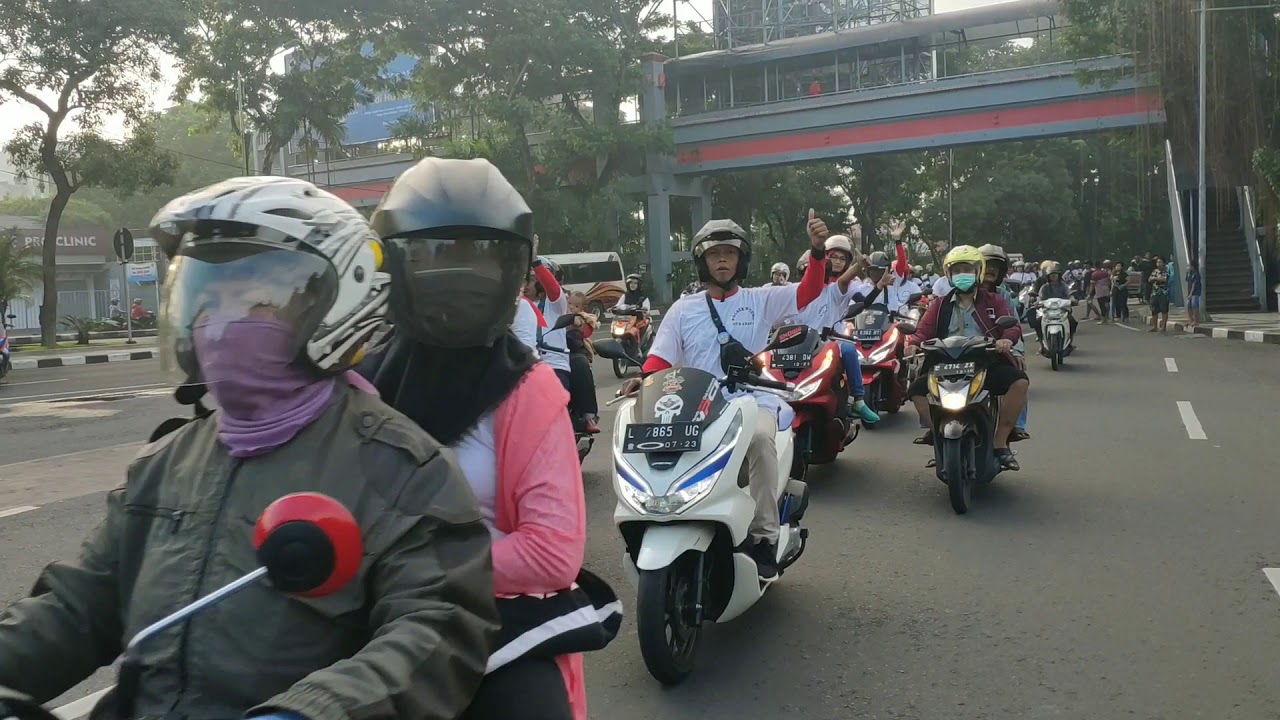 Millennial Road Safety Festival With Hpci Surabaya Chapter.