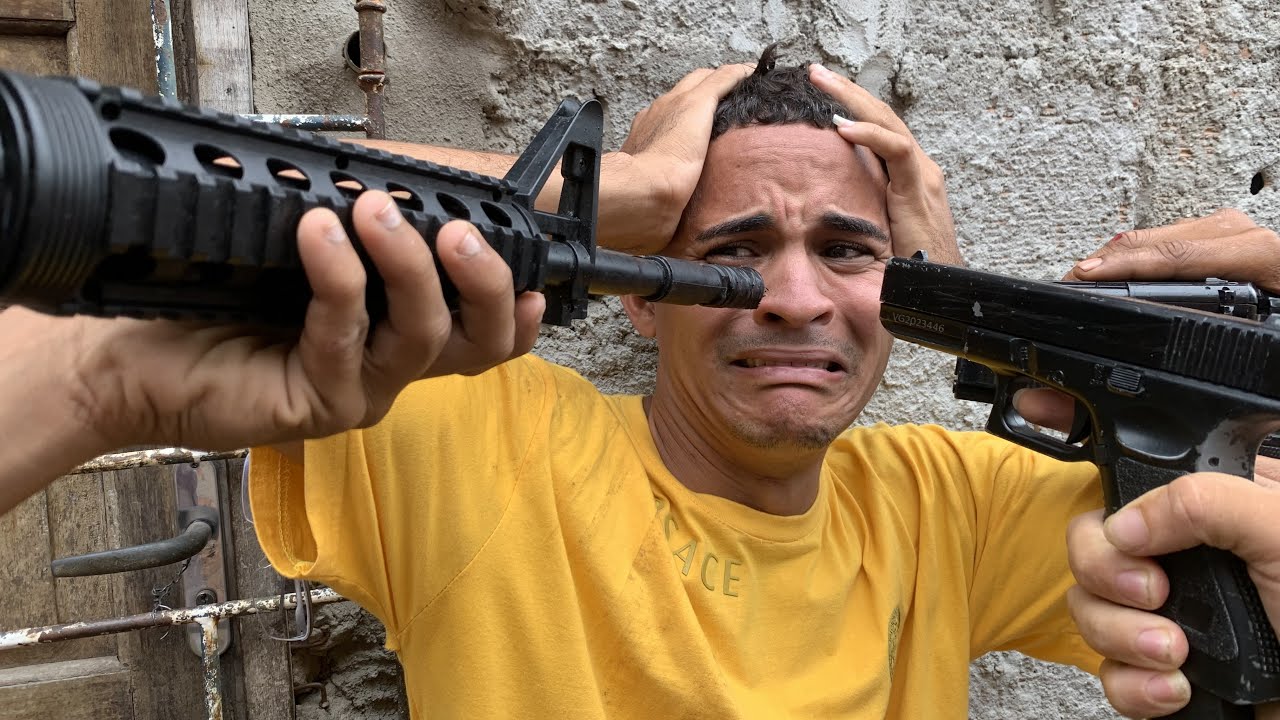 X9 FICOU DE EXEMPLO NA FAVELA