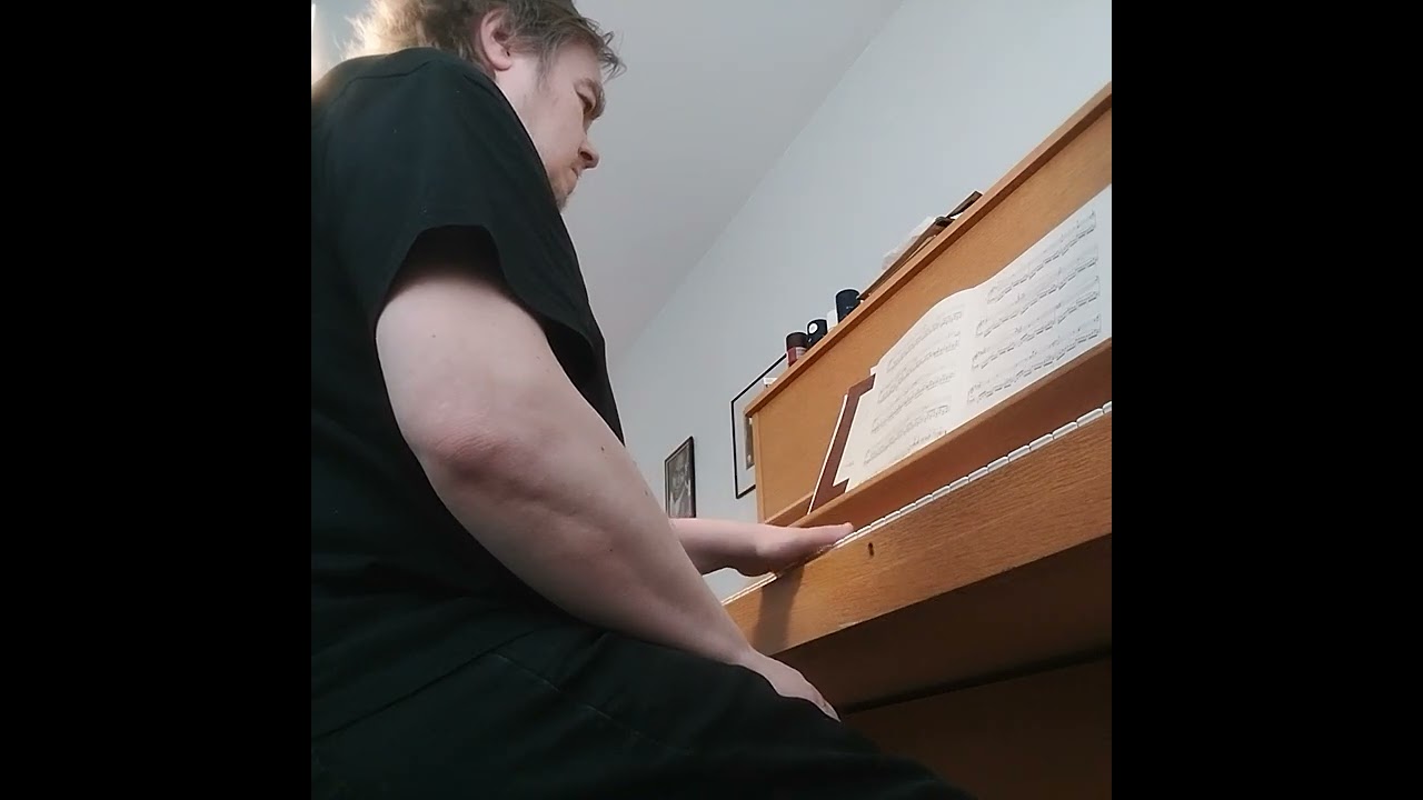 Tuomas plays CHOPIN  🎹