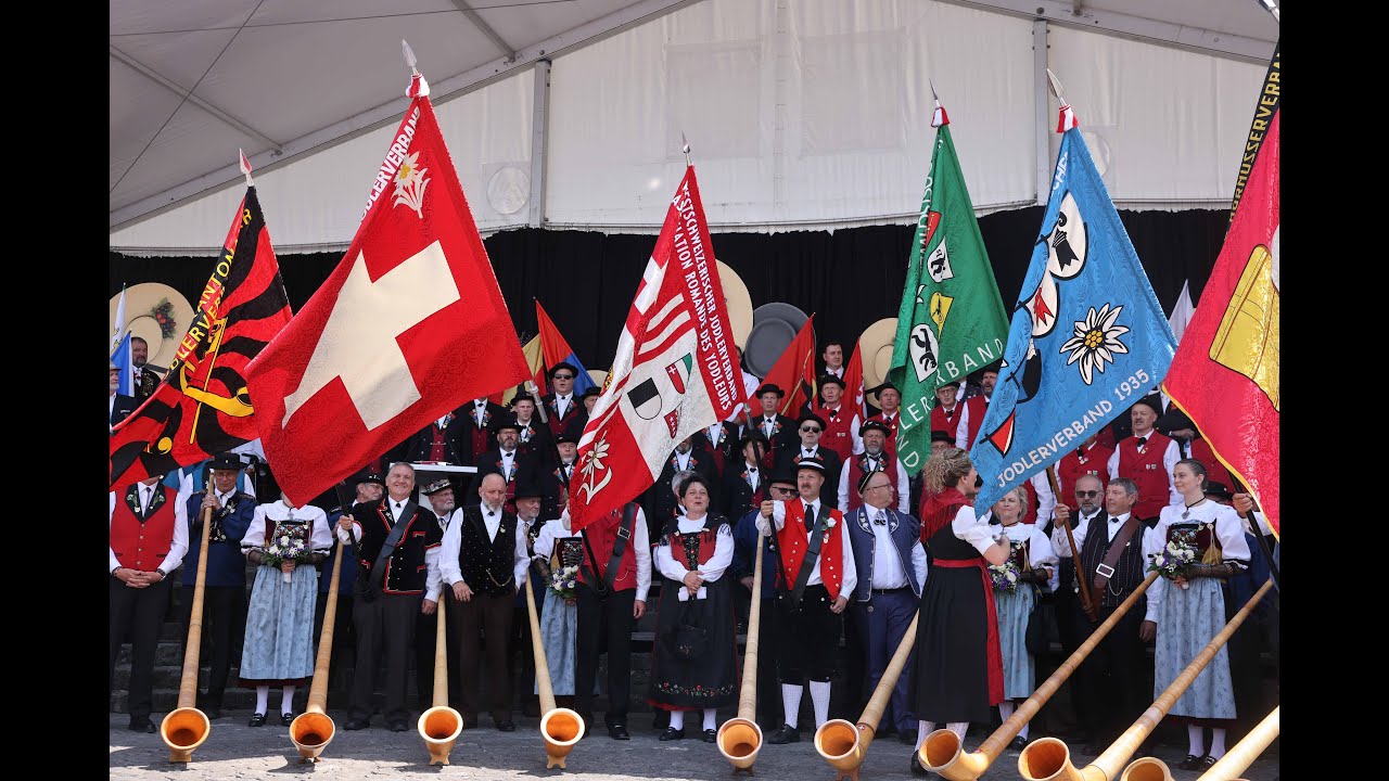 Jodeln, Fahnenschwingen und viel Freude