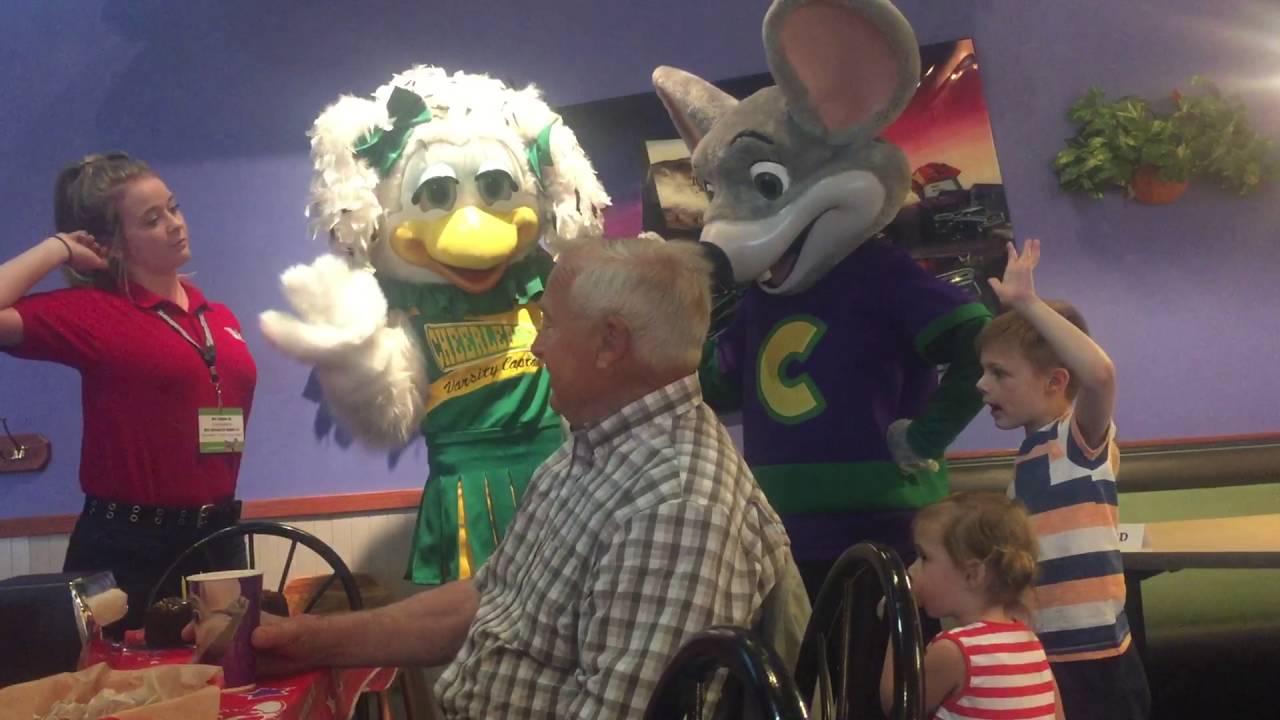 Helen Henny Chuck e cheese Helen Henny Dancing Birthday Party