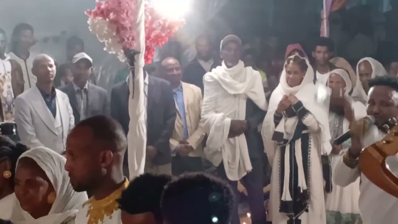 ብተጋዳለይ ሳንቾን   ብ ድምፃዊ ወዲ ሃደራ  ዝተቀወጠ ዳስ