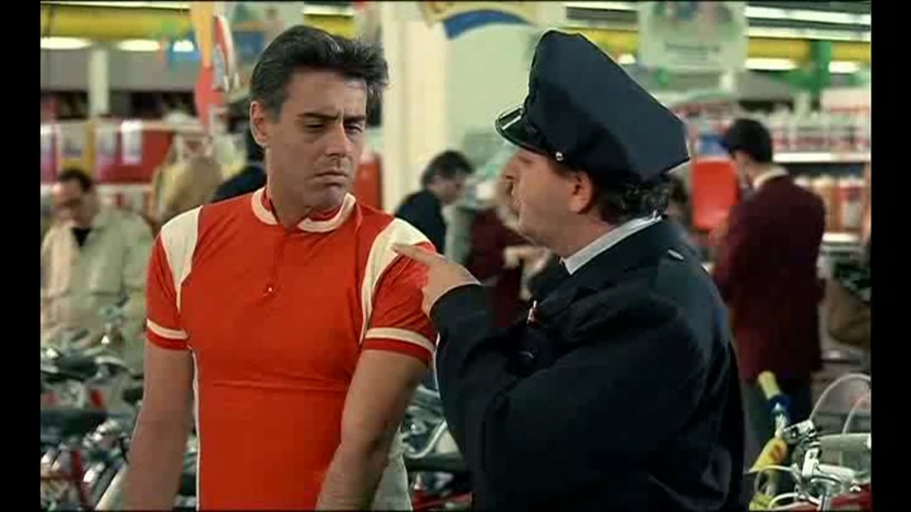 Grandi Magazzini - Corrado Minozzi (Massimo Boldi)