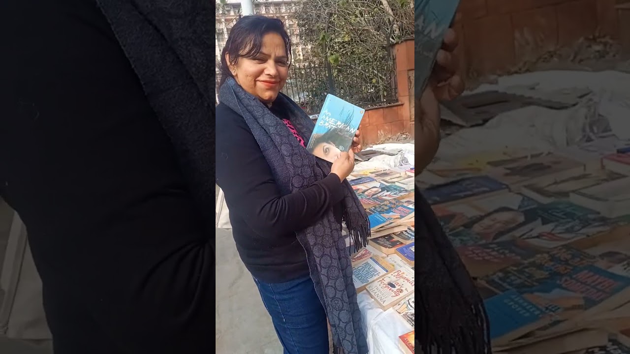mahila haat , delhi book 📚 market