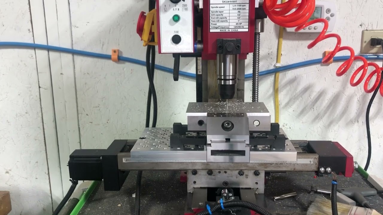 Harbor Freight mini mill converted to CNC