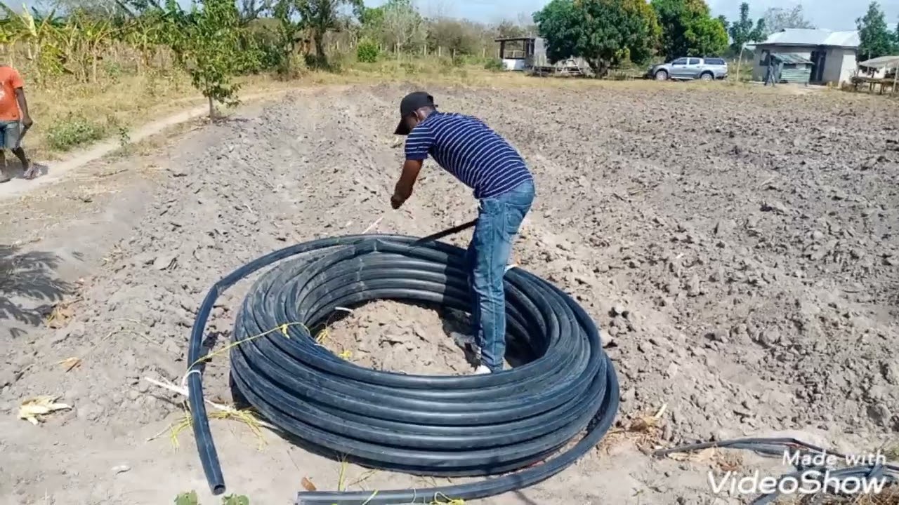 Kumbe kufunga  mfumo wa umwagiliaji ni rahisi hivi #tazama#kilimosmartprojects#mlandizi