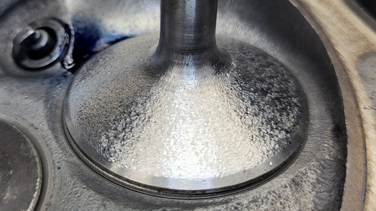 David Vizard, Unity Motorsport, Mission Impossible 318 project. How I texture an intake valve
