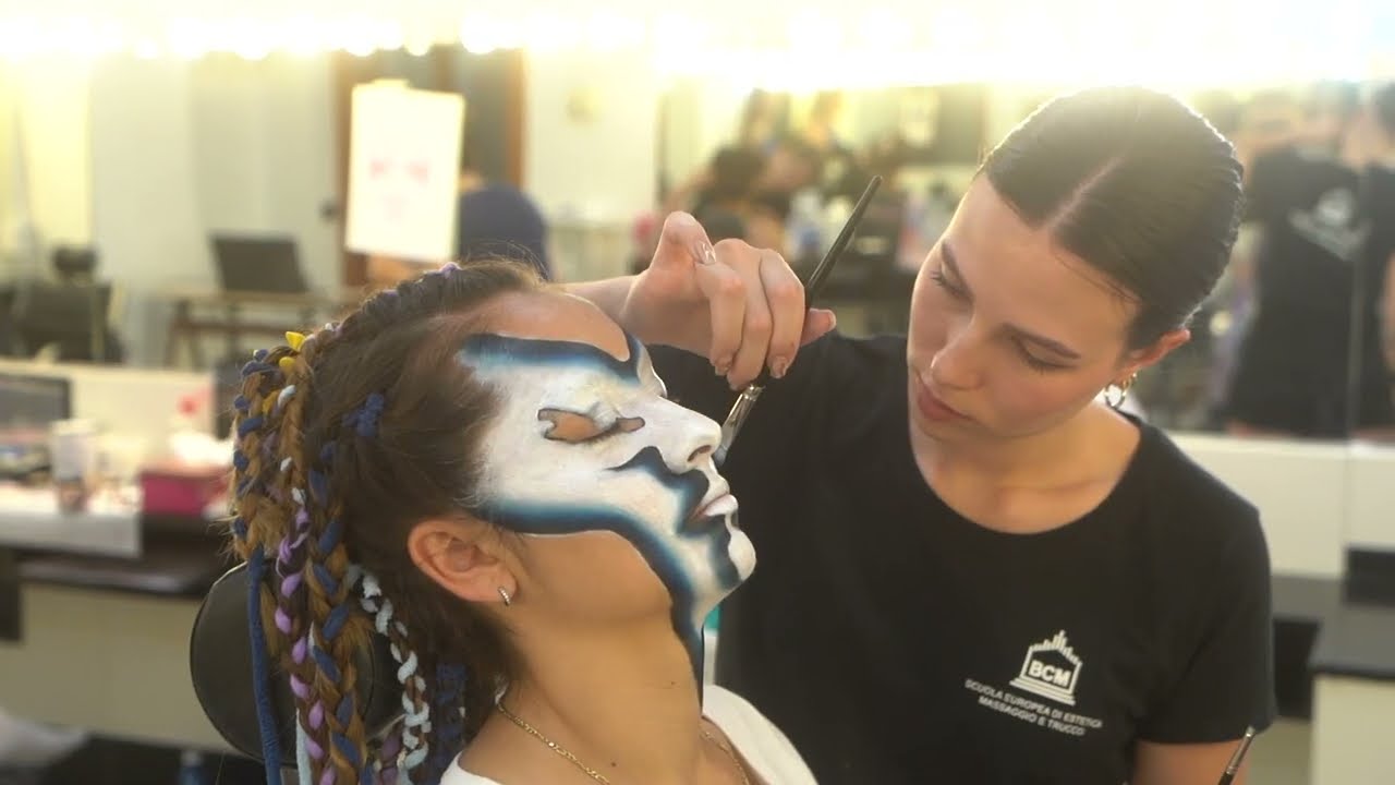 Scuola BCM - Esami e Sfilata Trucco Artistico 2022/2023 | Classi TA1 e TA4