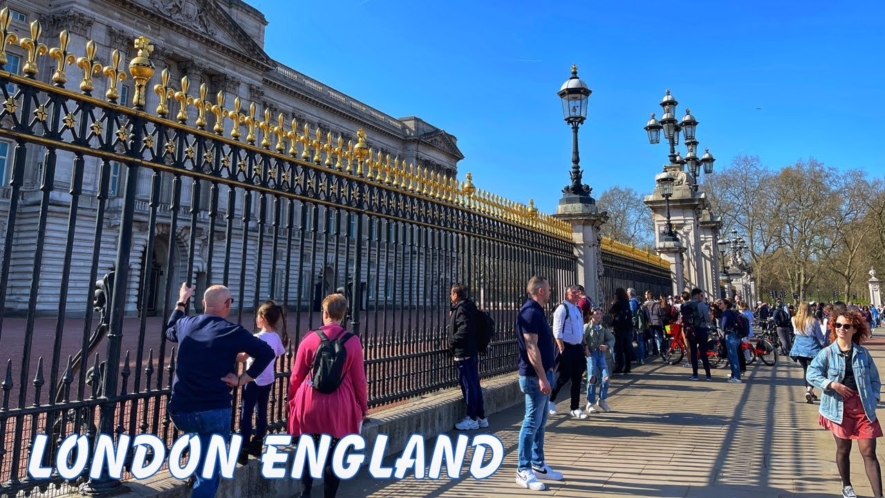 London, England Uk 🇬🇧 | London Street Walk | 4K | London Spring Walk | HDR |