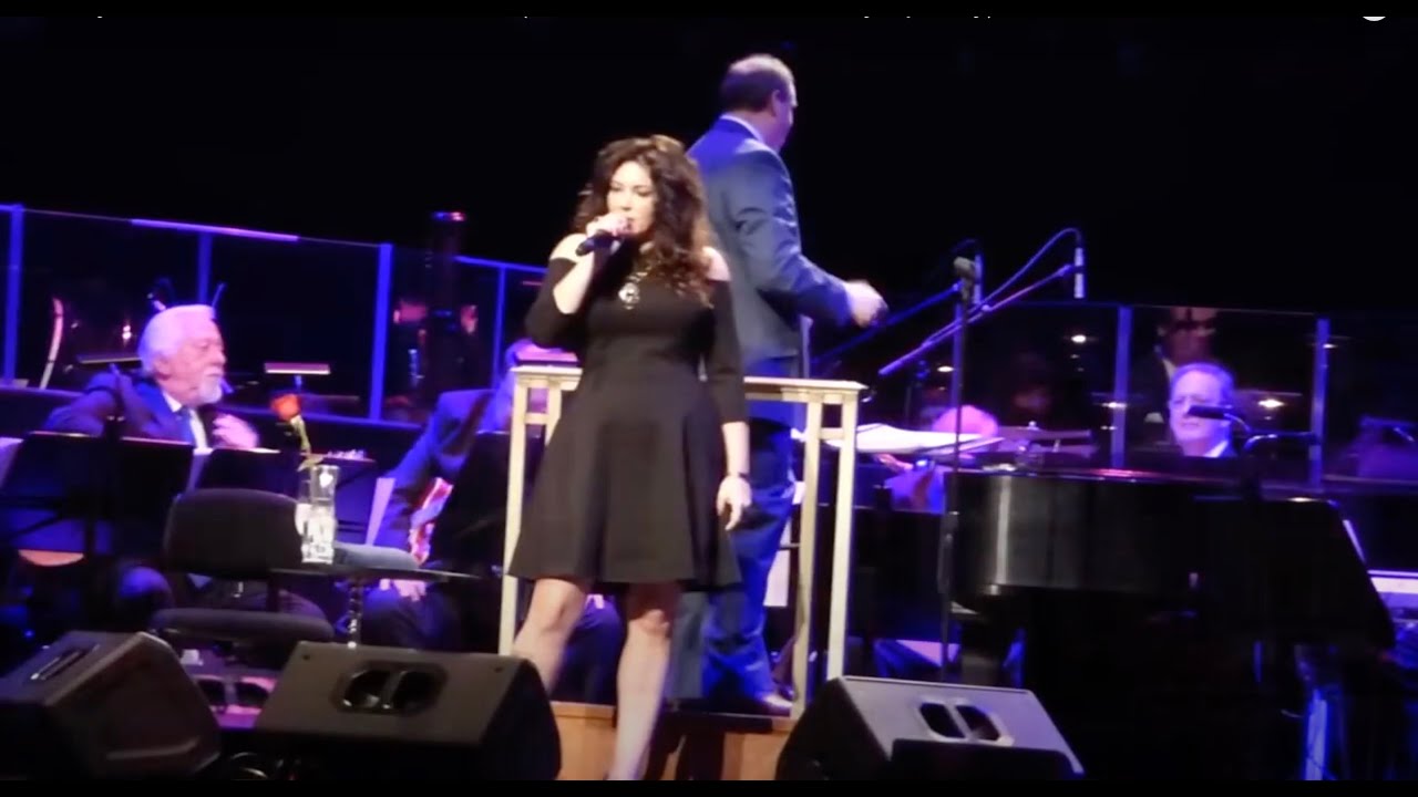 Mandy Barnett - All About That Bass (Live with The Nashville Symphony)