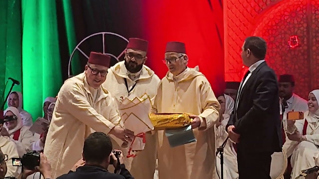 تكريم أيقونة المديح و السماع سيدي عبد المجيد بن الصادق 