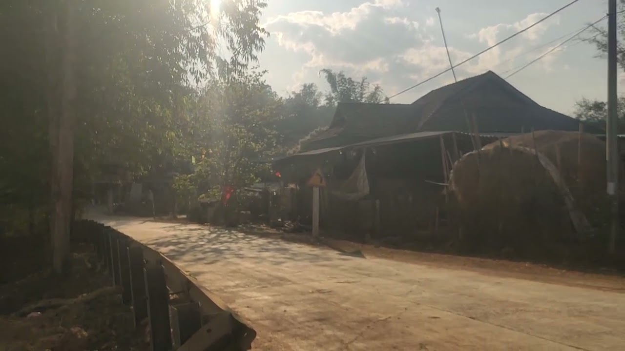 Trường nua ngam 