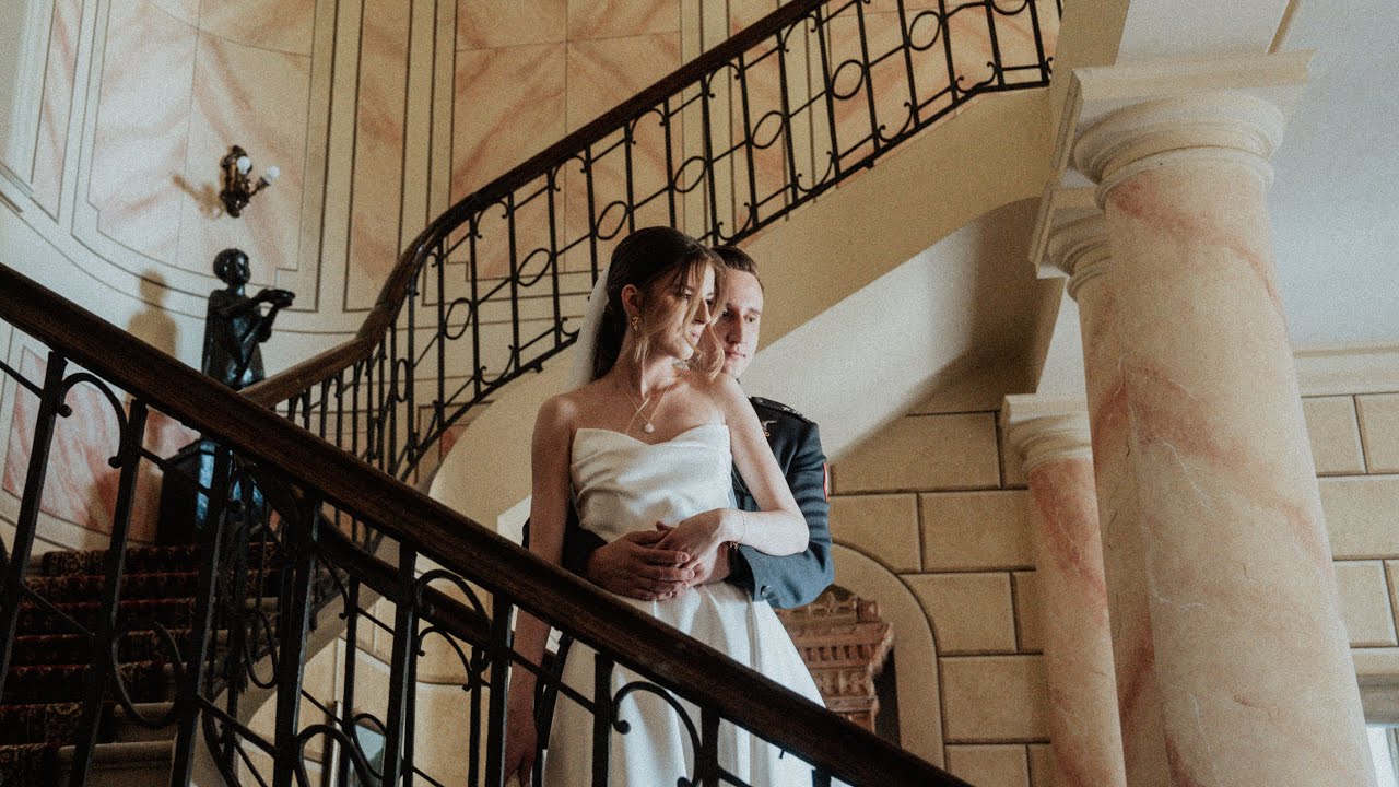 Szpaler kolegów Norberta z Lotniczej Akademii Wojskowej - wedding highlights/ teledysk ślubny
