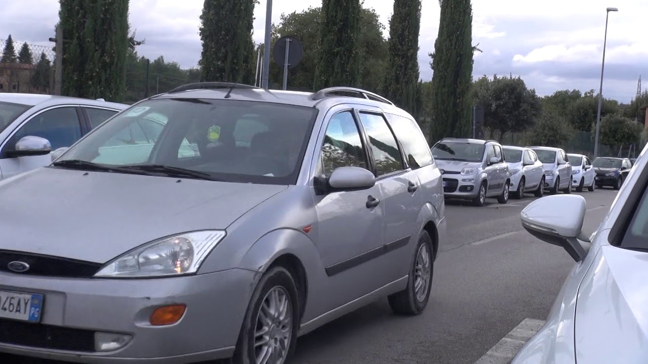 Caos parcheggi all'ospedale di Perugia