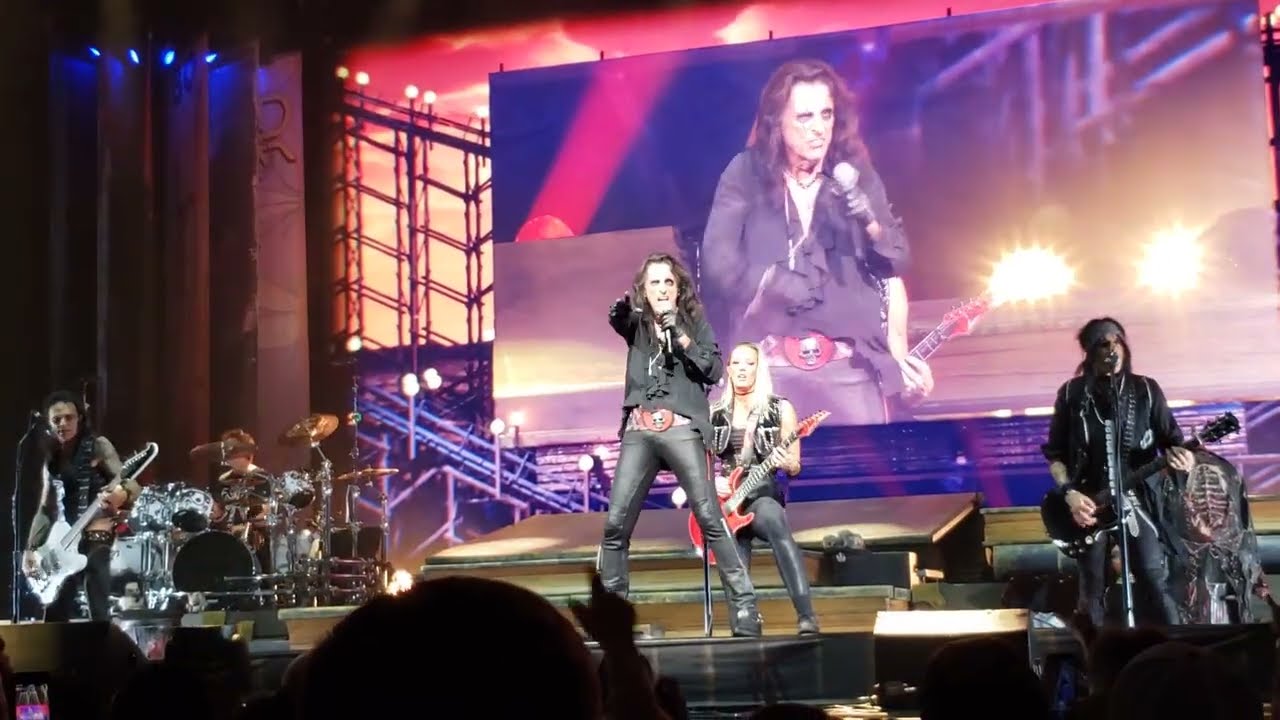 Alice Cooper - Hey Stoopid - Live. Charlotte NC 9/20/25