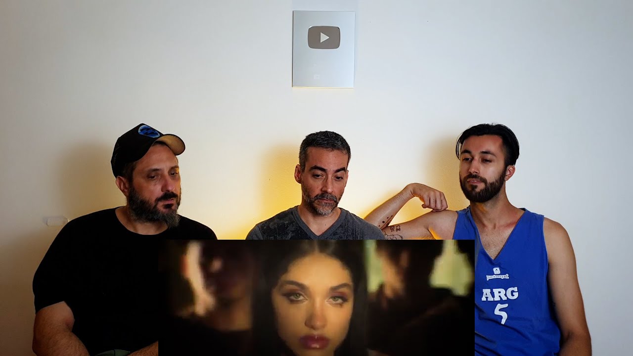 Maria Becerra - MANDAMIENTOS (Official Visualizer) // Disgusting Reacciona