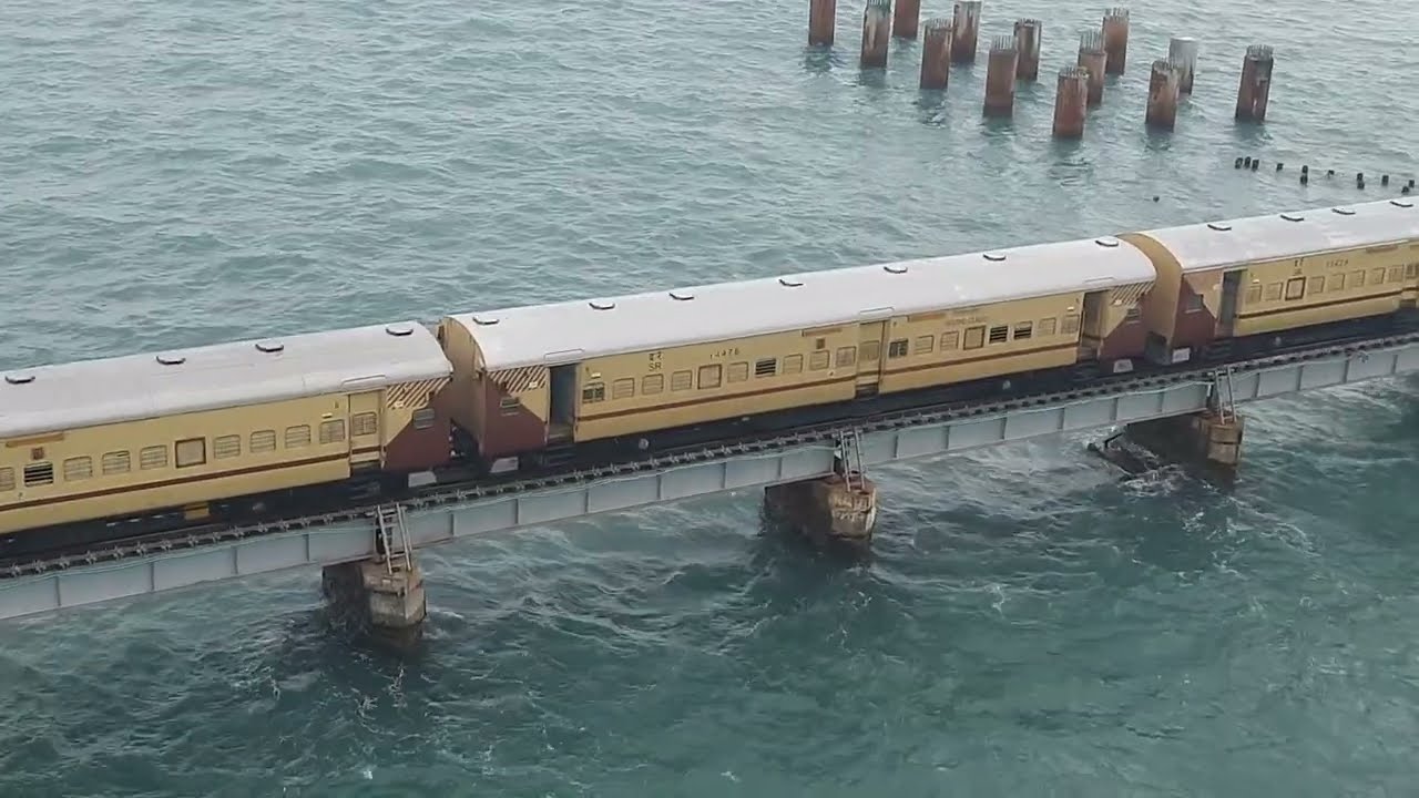 Rameswaram Train  #Pamban bridge  #Sea bridge  #Hanging Bridge  #Siva Temple  #Tourist atttraction