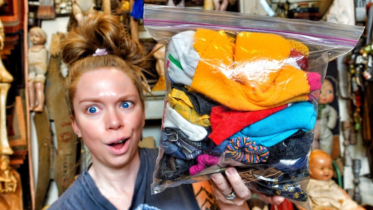 Unboxing Mystery Vintage Mini Clothes, Shoes & Accessories!