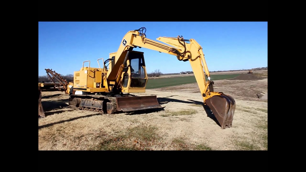 1987 John Deere 70 excavator for sale | sold at auction December 28, 2012